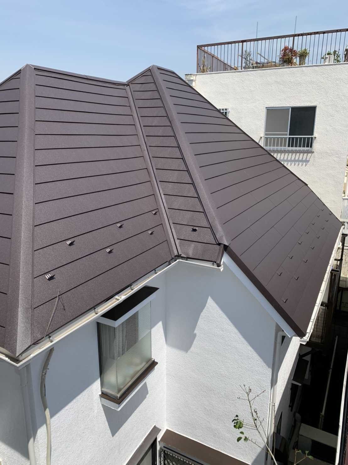 屋根　カバー工法