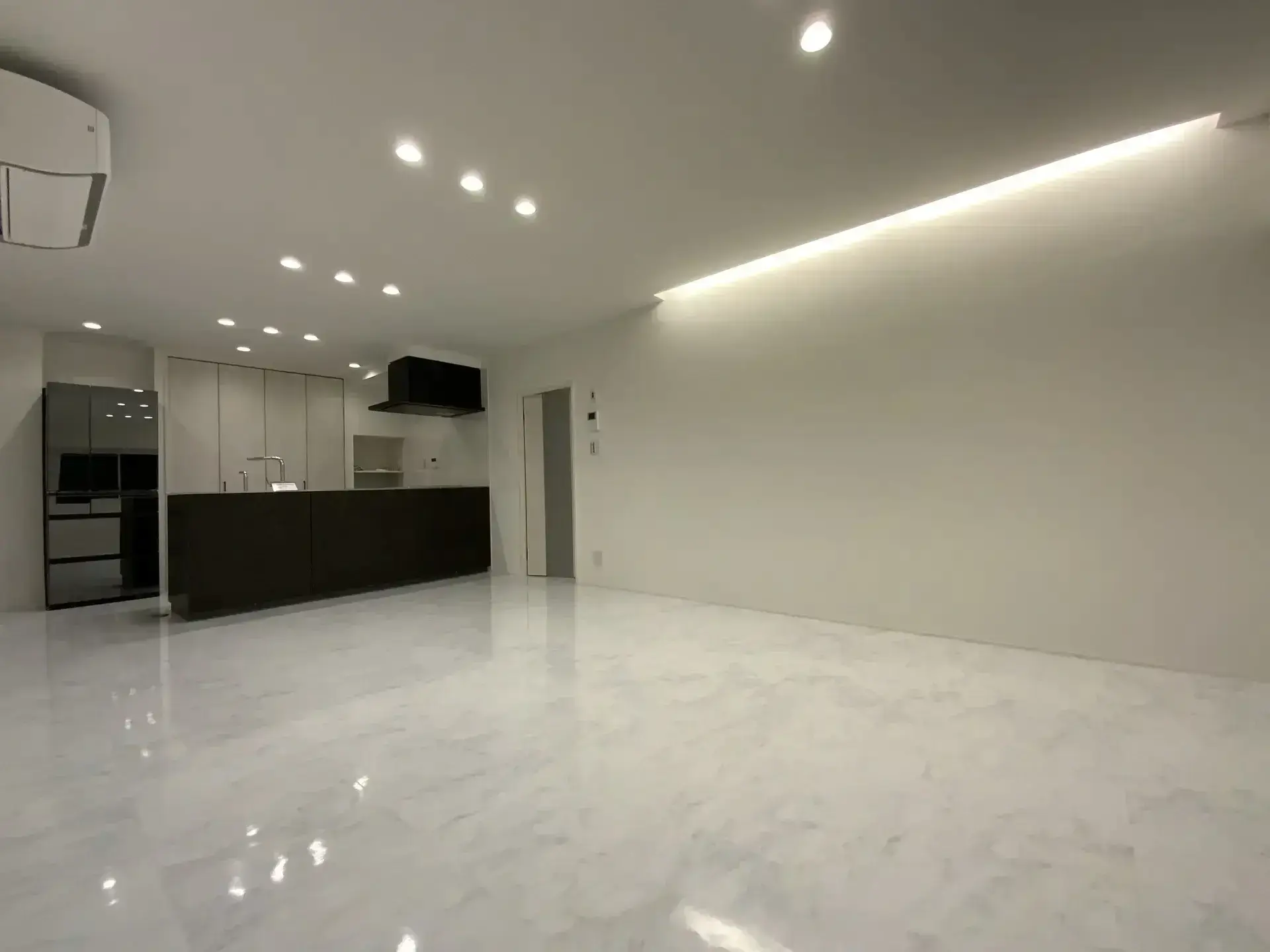 シンプル・アーバン・シックなスタイル