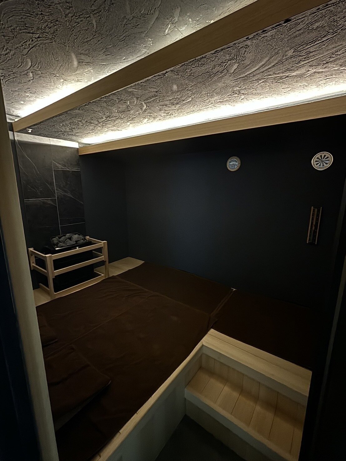 private sauna苦楽園　Room2　サウナ室