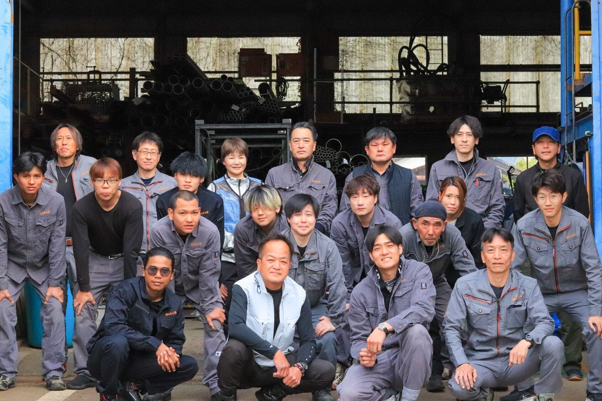 山本工業のチーム